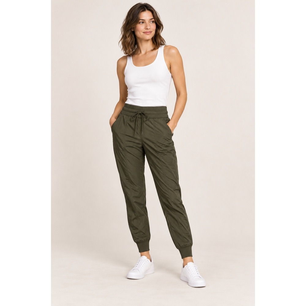 Lululemon Dance Studio Jogger *29"
Dark Olive